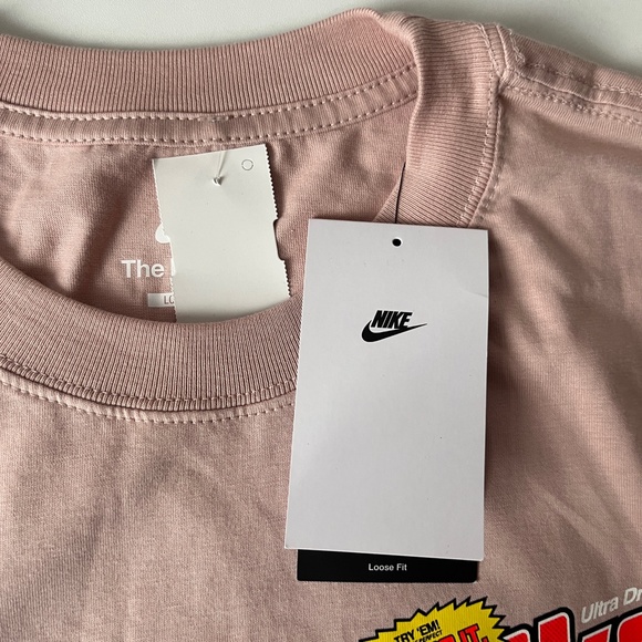 Nike Graphic Sportswear Casual 90's Tee T-Shirt NWT Pink Salmon XXL - Picture 5 of 9